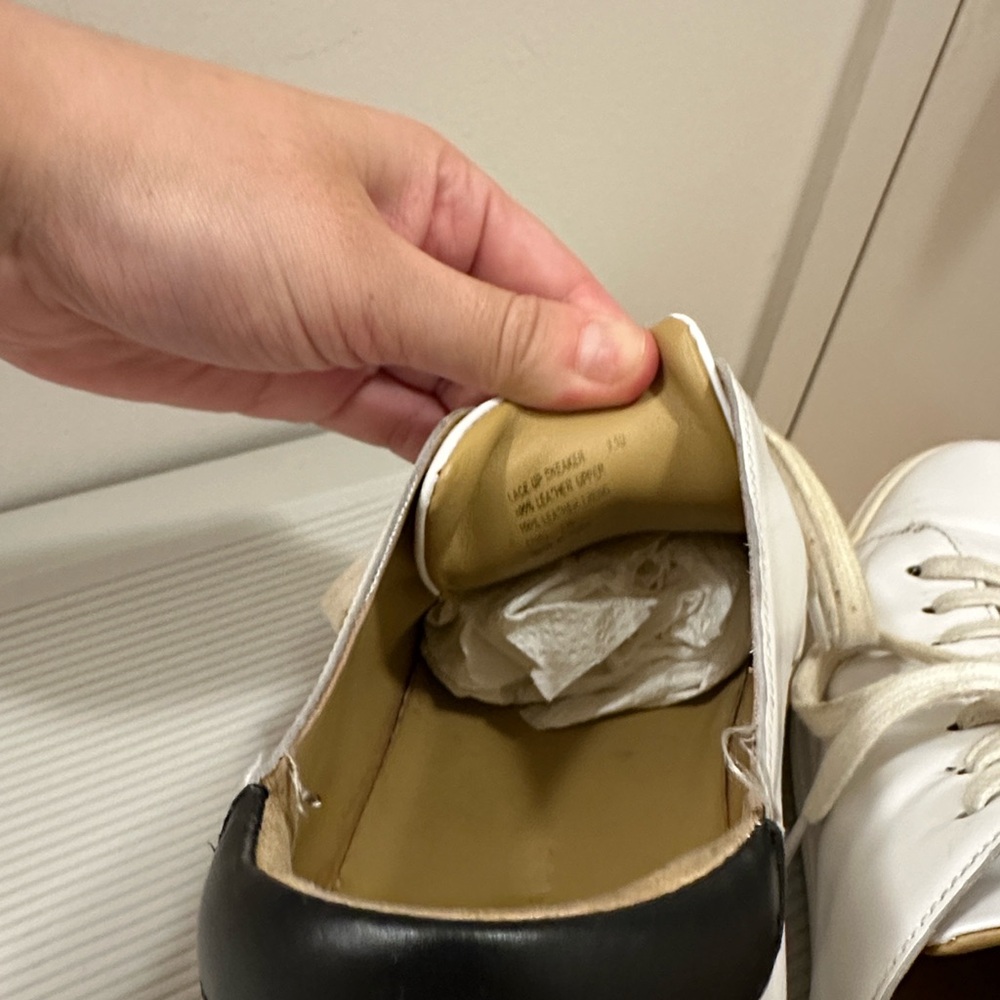 Club Monaco White Leather Sneakers - Picture 8 of 11